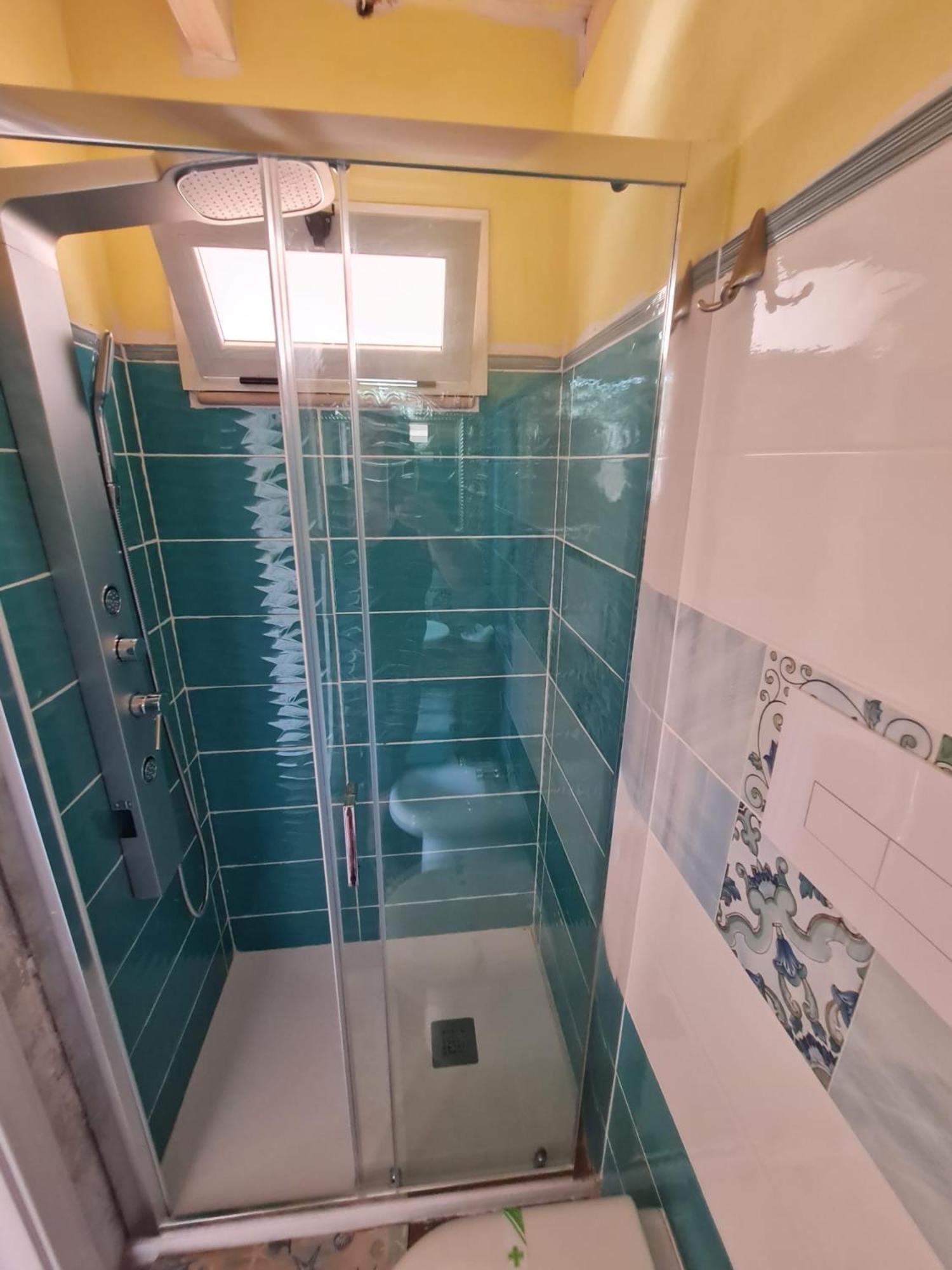 Luxury B&B Suite Jacuzzi Villa Filomena 卡梅罗塔的码头 外观 照片