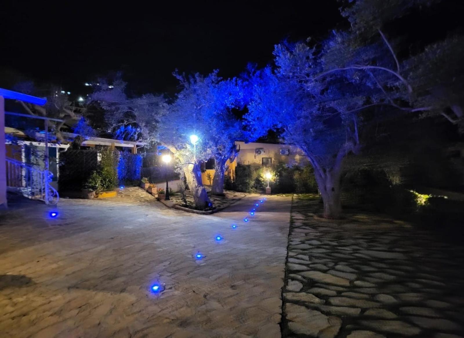 Luxury B&B Suite Jacuzzi Villa Filomena 卡梅罗塔的码头 外观 照片